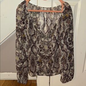 dELiA’s S Floral Patterned Women's Sheer Blouse